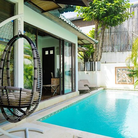 Artemis Villa Hotel Seminyak Exteriör bild
