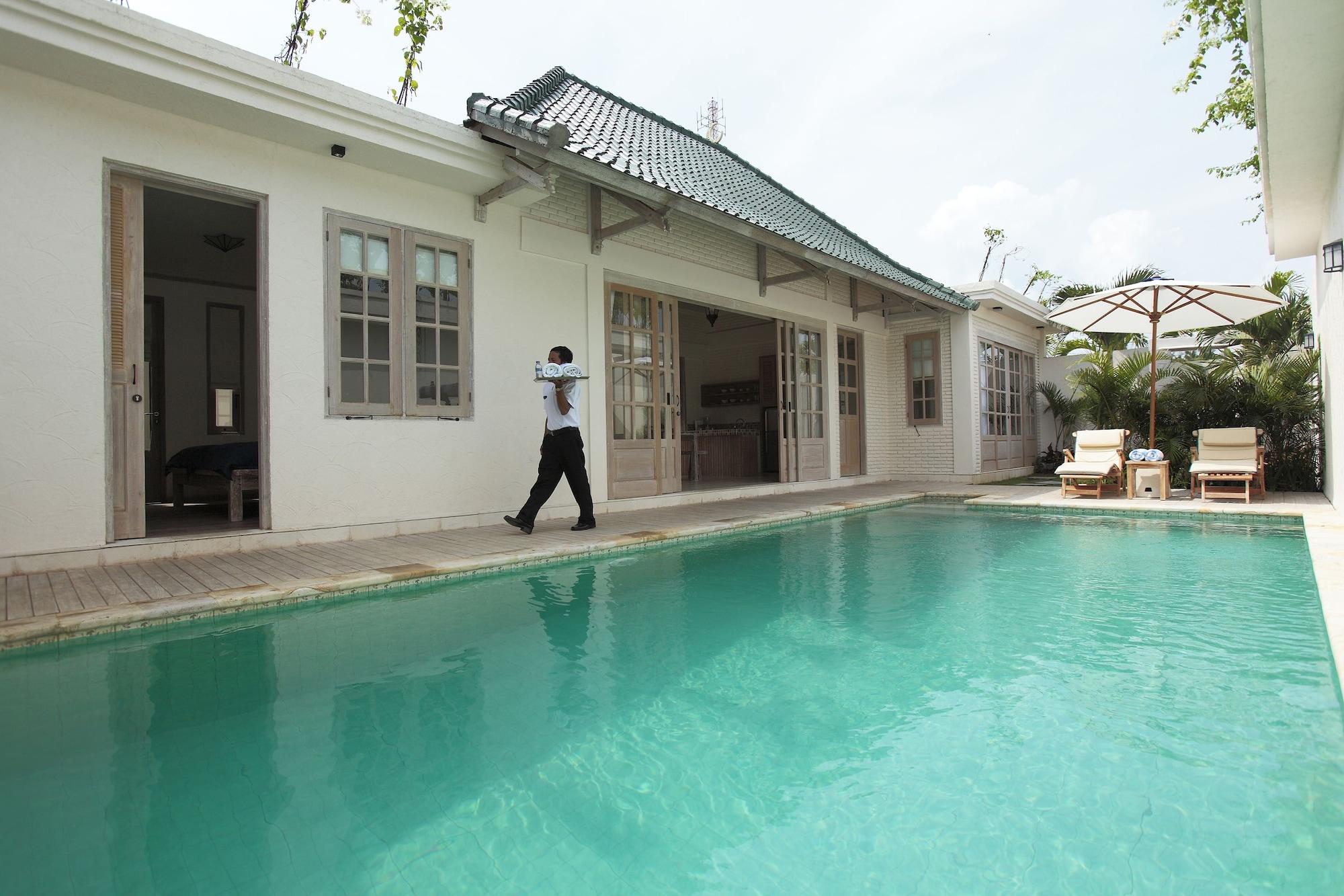 Artemis Villa Hotel Seminyak Exteriör bild