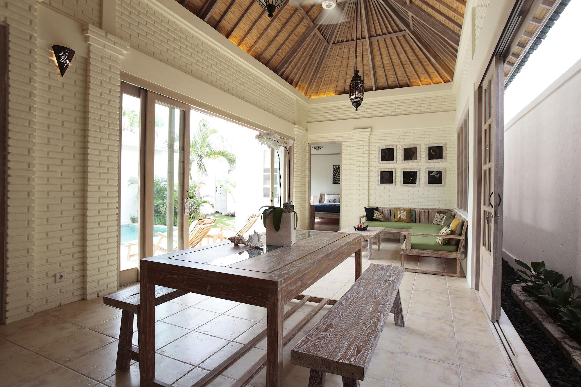 Artemis Villa Hotel Seminyak Exteriör bild
