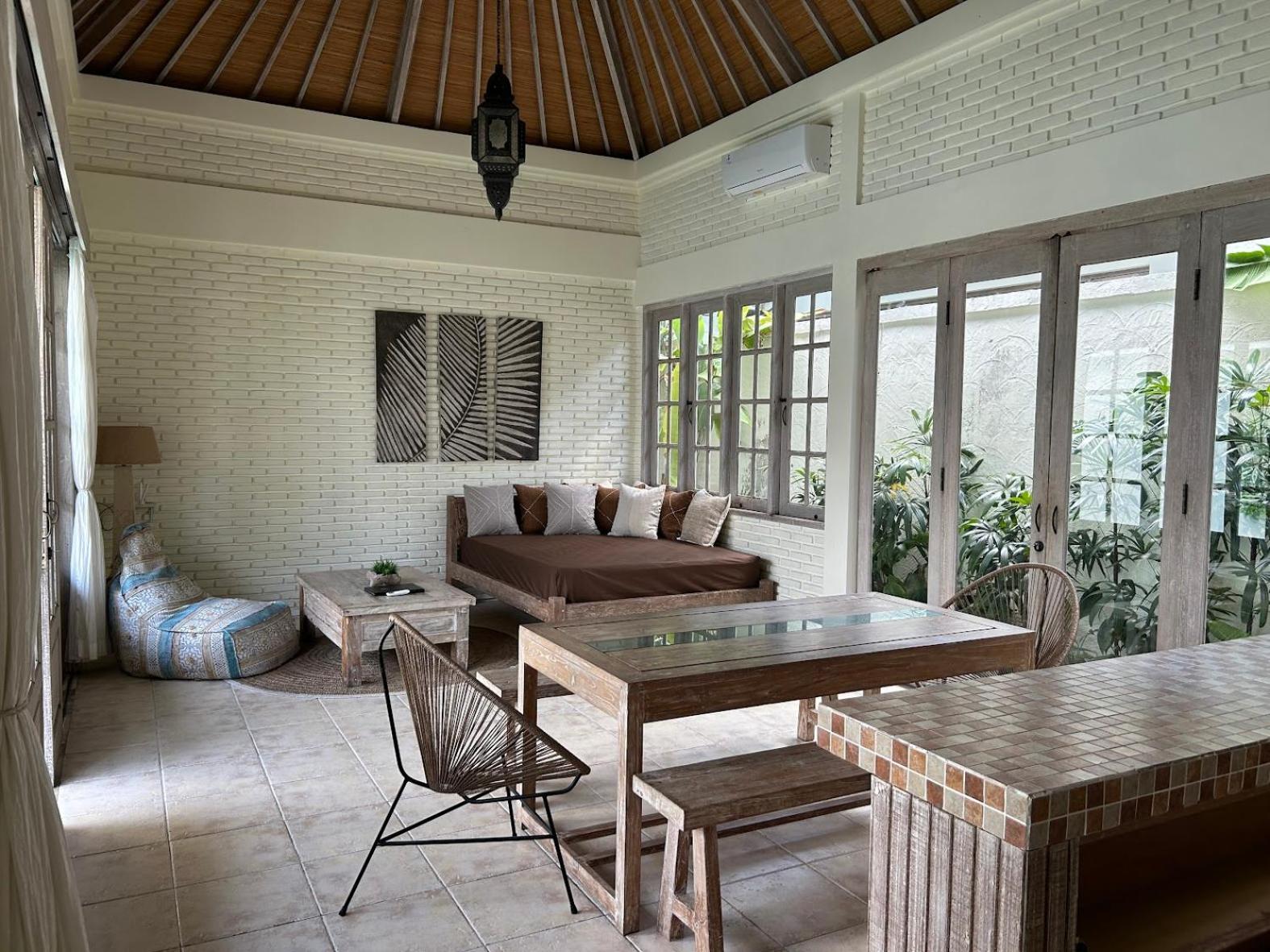 Artemis Villa Hotel Seminyak Exteriör bild