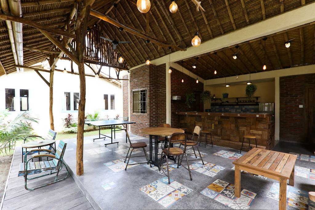 Artemis Villa Hotel Seminyak Exteriör bild